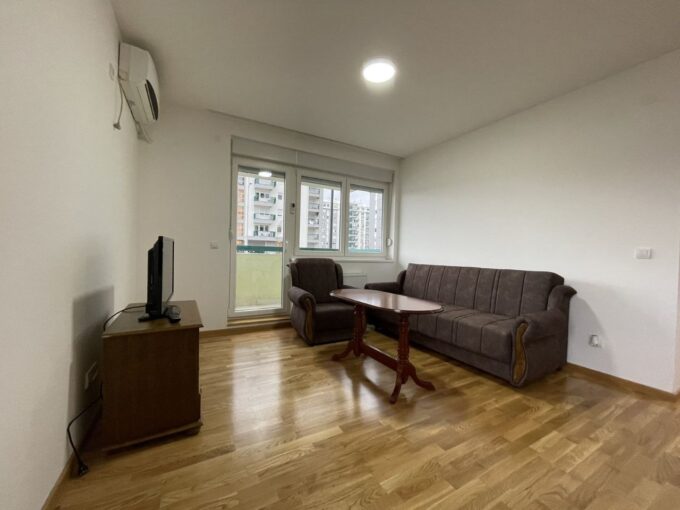 Сдается 2-к квартира, 50 кв.м в Нови-Саде, #1051_1