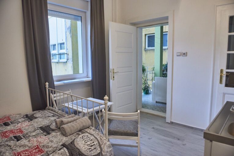 Сдается красивая квартира-студия, 28 кв.м в центре Нови-Сада, #1068_1