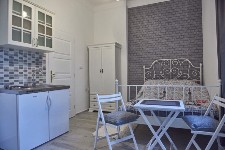 Сдается красивая квартира-студия, 28 кв.м в центре Нови-Сада, #1068_2