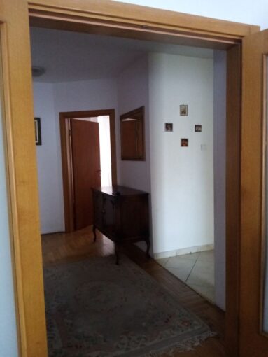 Сдается 4-к квартира, 95 кв.м в Нови-Саде, Грбавица, #1070_1
