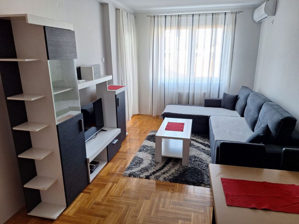 Сдается 2-к квартира, 37 кв.м в Нови-Саде, Булевар Европе, #1651_1