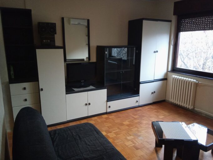 Сдается 1-к квартира, 26 кв.м в Нови-Саде, Детелинара, #1698_1