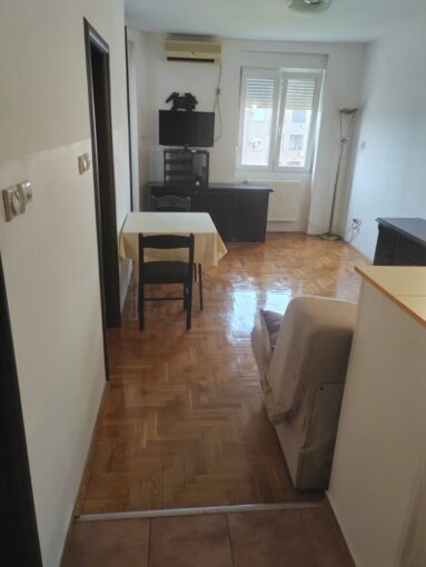 Сдается 2-к квартира, 33 кв.м в Нови-Саде, Телеп, #1809_4