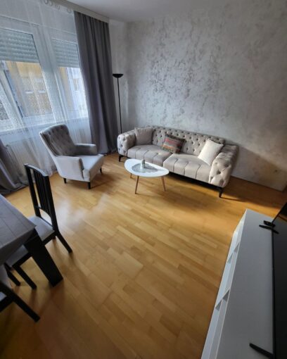 Сдается 3-к квартира, 56 кв.м в Нови-Саде, Грбавица, #1810_10