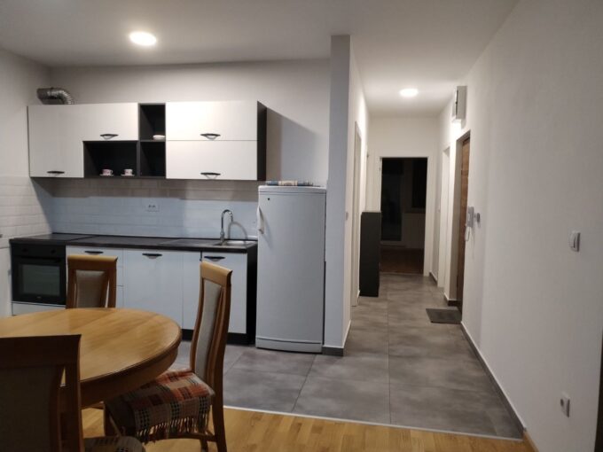 Сдается 4-к квартира, 75 кв.м в Нови-Саде, Адице, #1823_1