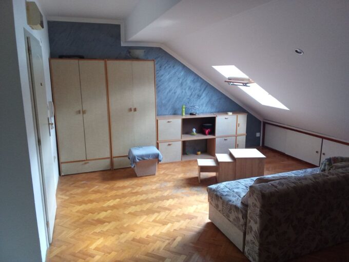 Продается студия 25 кв.м в центре Нови-Сада, #1157_1