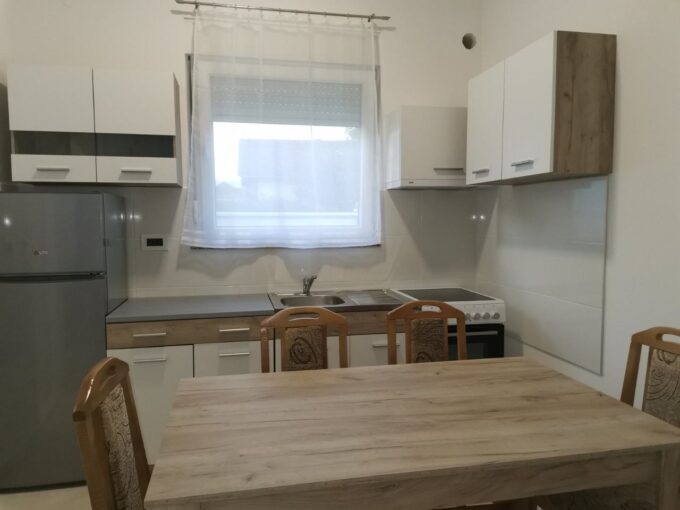 Сдается 1-к квартира, 28 кв.м в Петроварадине, (пригород Нови-Сада), #1838_1