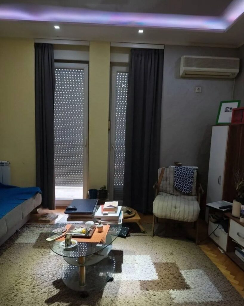 Продается 1-к квартира, 24 кв.м в Нови-Саде, ул. Булевар Краља Петра, #1168_1