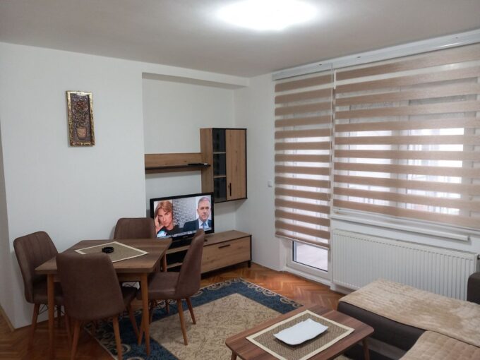 Сдается 2-к квартира, 45 кв.м в Нови-Саде, Грбавица, #1844_10