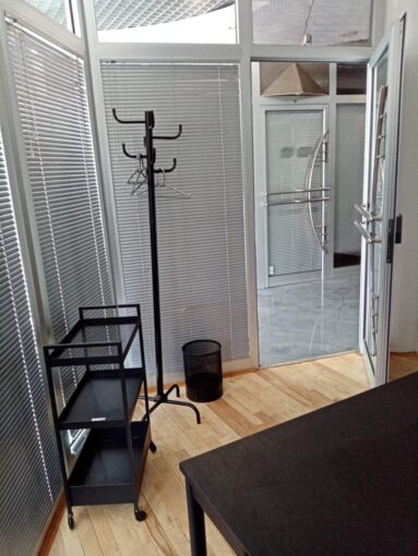 Сдается в аренду офис 12 кв.м в центре Нови-Сада, #1712_3