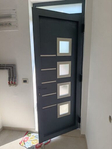 Продается двухэтажная 4-к квартира, 108 кв.м в Сремской Каменице, #1179_10