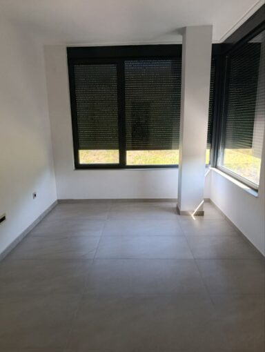Продается двухэтажная 4-к квартира, 108 кв.м в Сремской Каменице, #1179_3