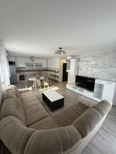 Сдается 4-к квартира, 91 кв.м в Нови-Саде, Телеп, #1862_9