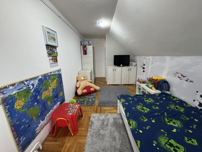 Продается двухэтажная 3-к квартира, 80 кв.м в Нови-Саде, Нова Детелинара, #1184_4