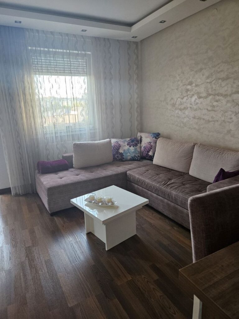 Сдается 2-к квартира, 48 кв.м в центре Нови-Сада, #1880_1