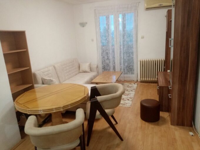 Сдается 2-к квартира, 40 кв.м в Нови-Саде, Ново Насеље, #1883_1