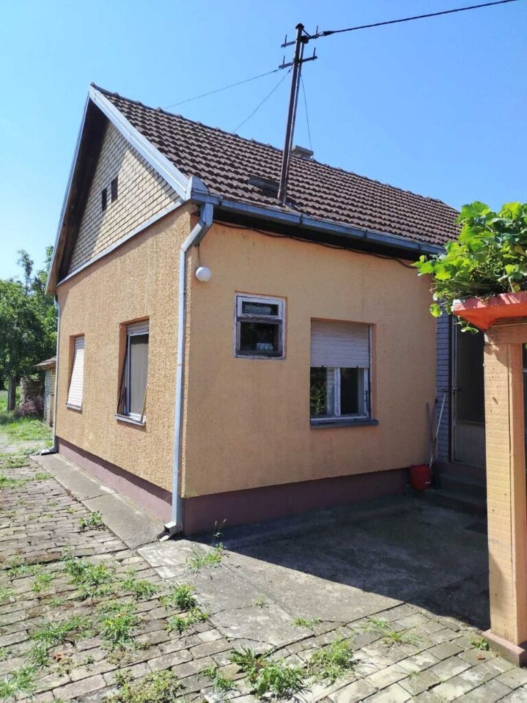 Продается дом, 54 + 15 кв.м, в 35 км от Нови-Сада, #1250_1