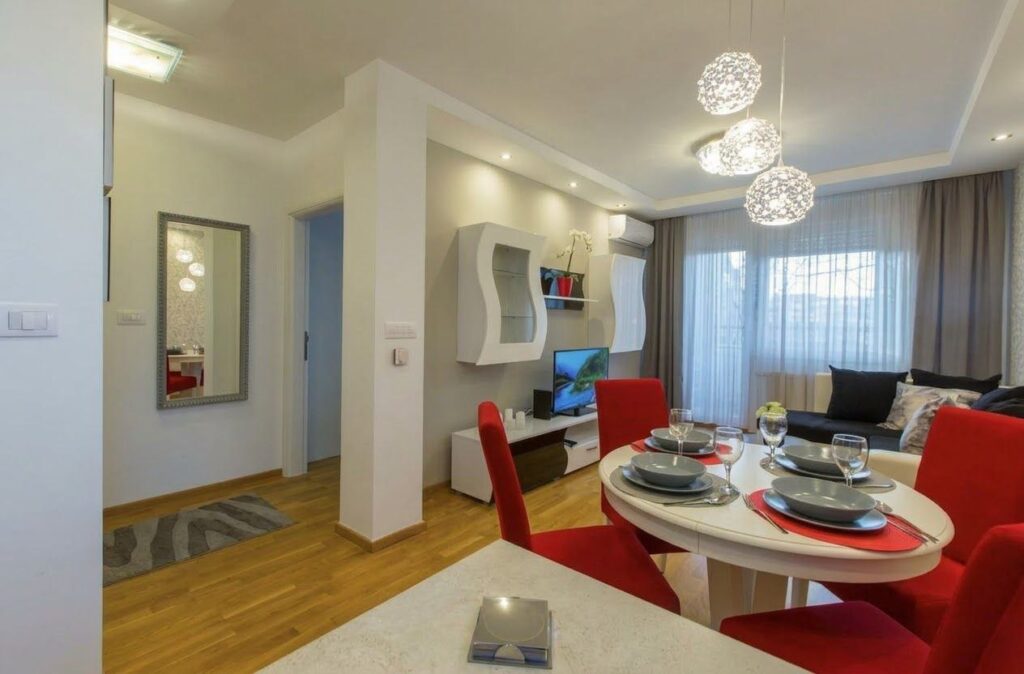 Сдается 2-к квартира, 42 кв.м в центре Нови-Сада, #1917_1